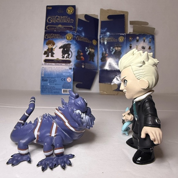 Funko Mystery Minis Fantastic Beasts Gellert Grindelwald & Chupacabra Figures - Picture 4 of 13